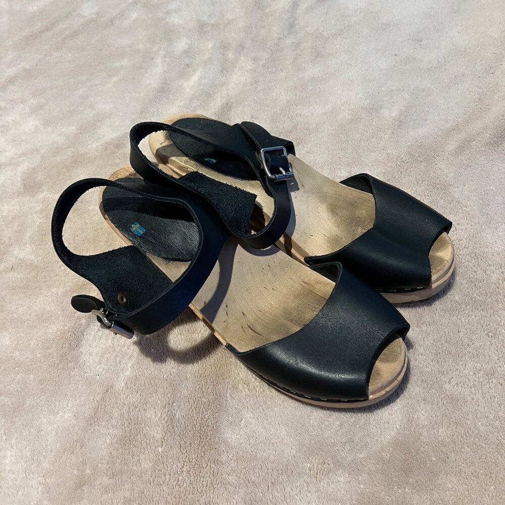 MIA x Free People Greta Swedish Black Leather Wooden Clogs Size 38 / 7 - Picture 3 of 11